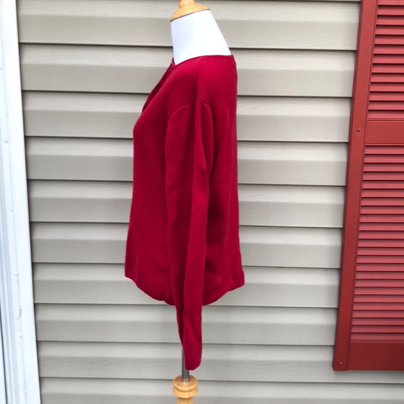 Paraphrase women’s red cardinal sweater - Picture 2 of 5